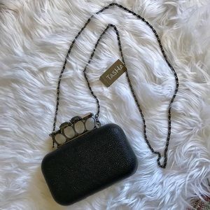 TASHA black knuckle clutch